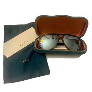 GUCCI GG0423S 010 Men Sunglasses with case and duster AUTHENTIC